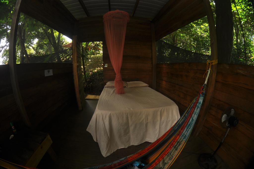 Howlers Bay Hotel Boca Chica Ngoại thất bức ảnh