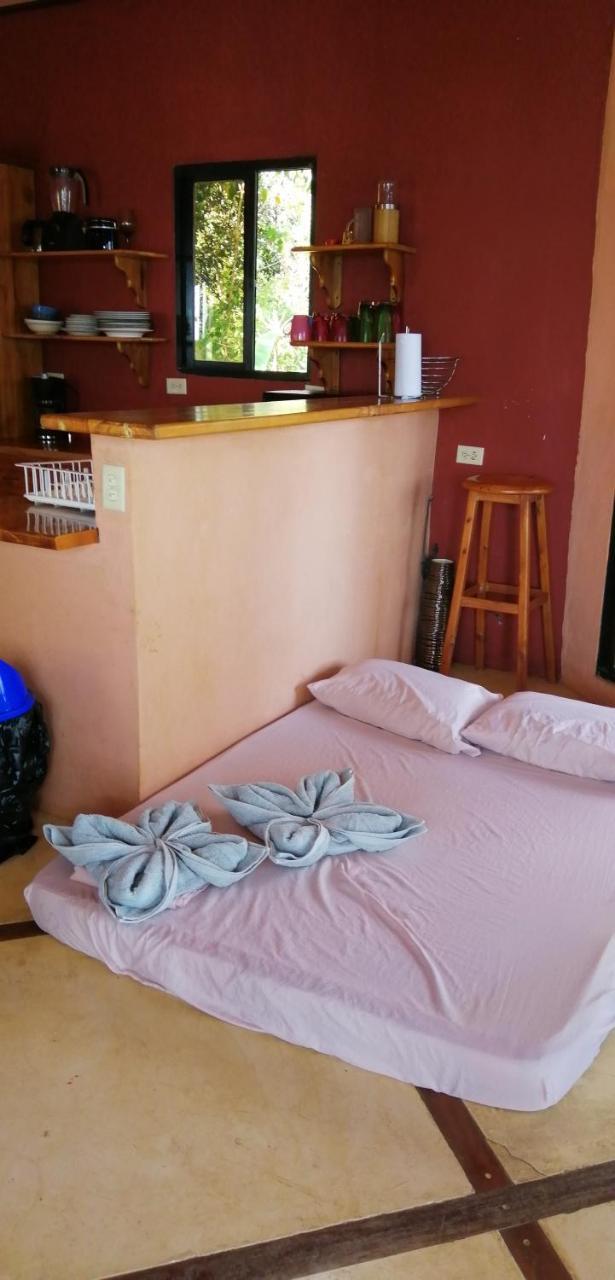Howlers Bay Hotel Boca Chica Ngoại thất bức ảnh