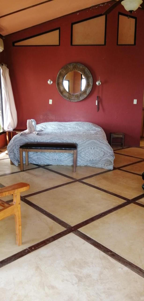 Howlers Bay Hotel Boca Chica Ngoại thất bức ảnh