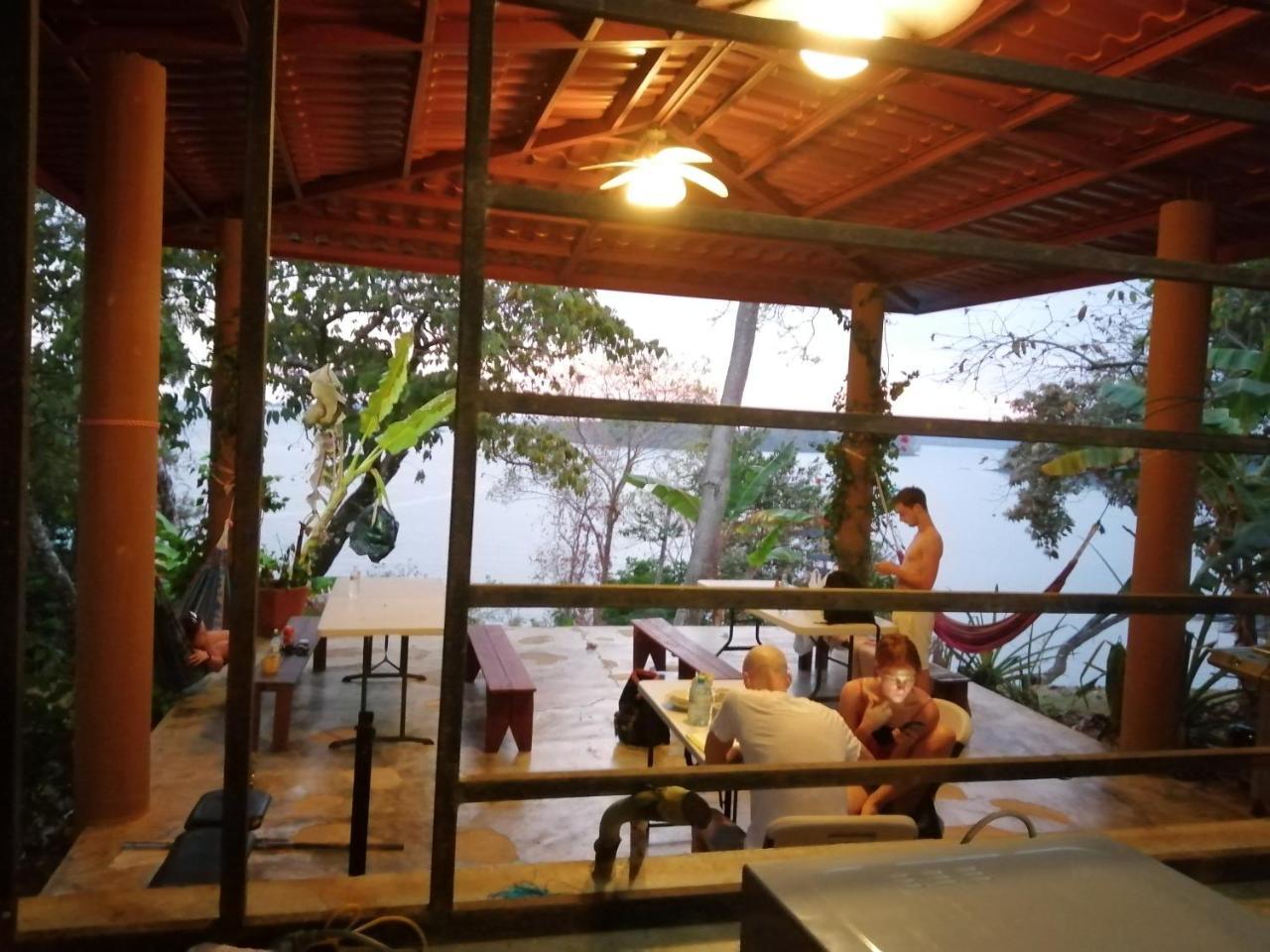 Howlers Bay Hotel Boca Chica Ngoại thất bức ảnh